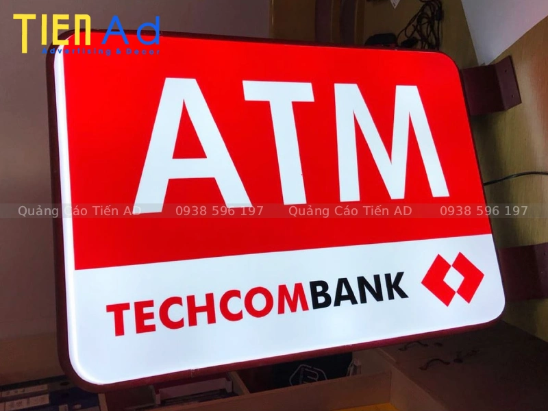 4 yếu tố quyết định chất lượng hộp đèn mica