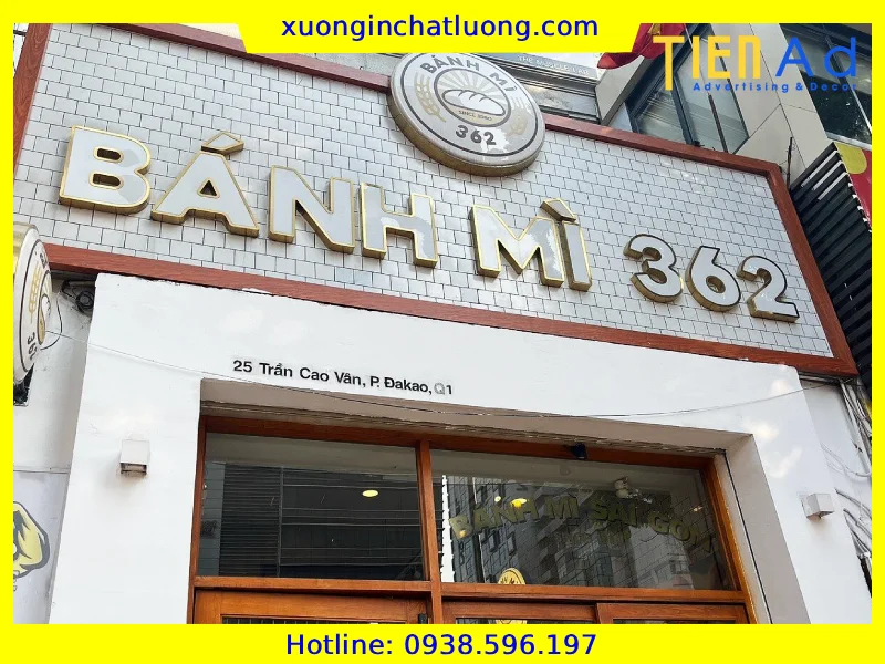 Bảng Hiệu Bánh Mì Giá Rẻ Tại TP.HCM