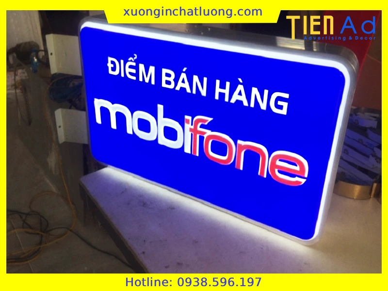 Bảng Hiệu Hộp Đèn Giá Rẻ Tại TIẾN AD