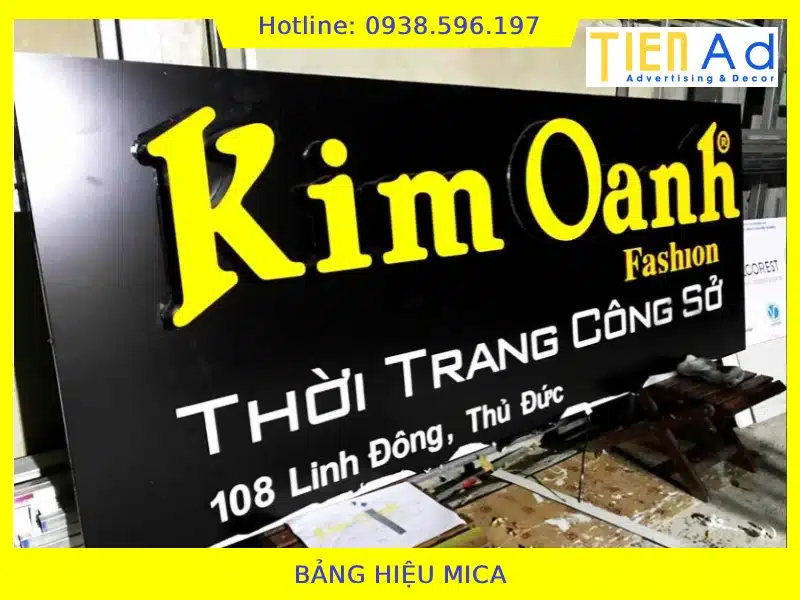 Bảng hiệu Mica