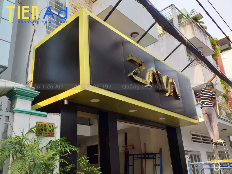 Bảng hiệu alu chữ nổi inox