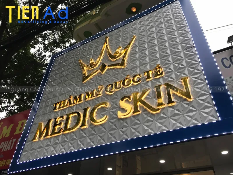 Bảng hiệu alu gương - 2