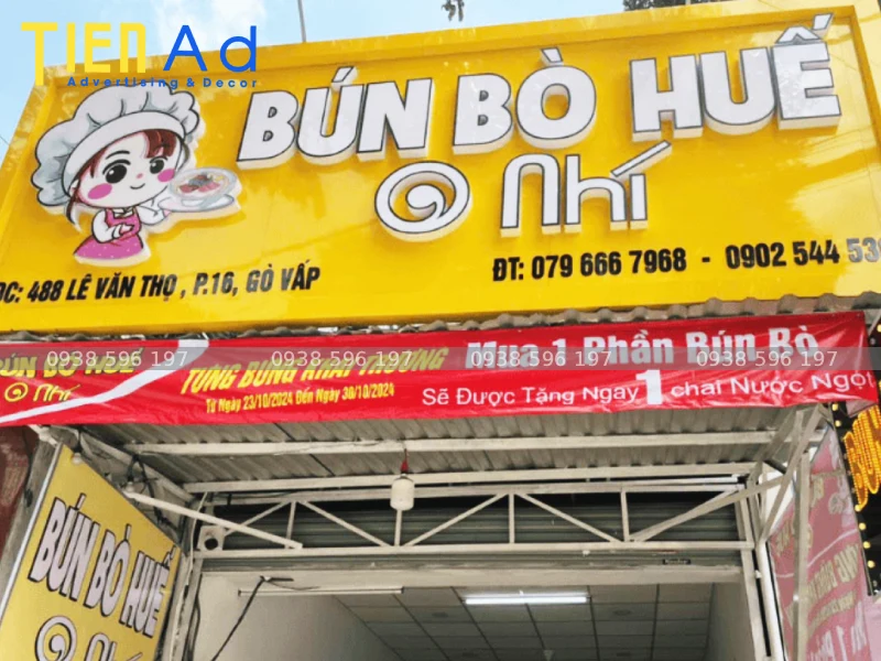 Bảng hiệu alu kết hợp chữ nổi mica