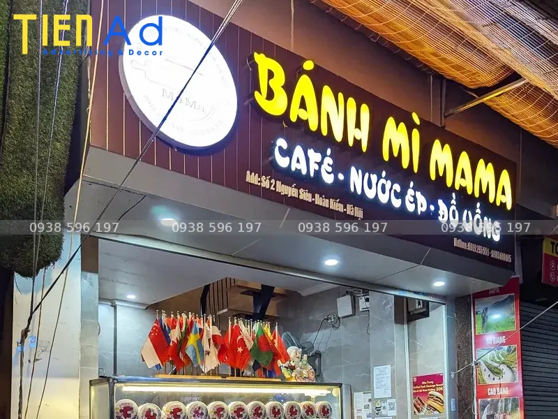 Bảng hiệu bánh mì Mama