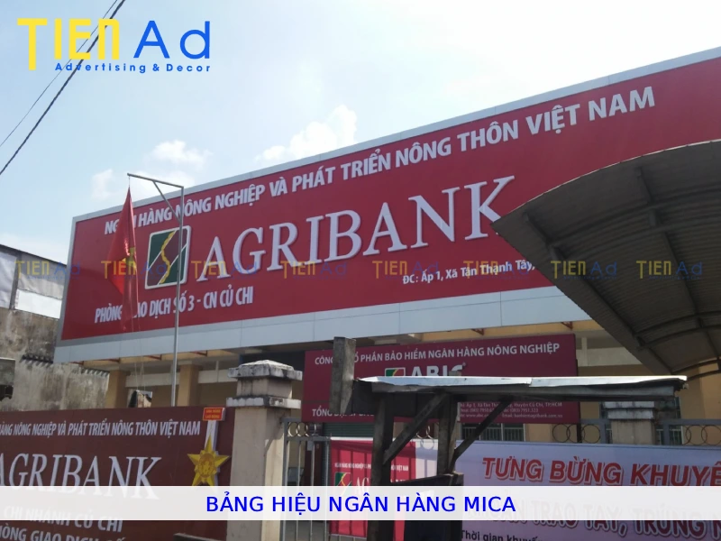Bảng hiệu ngân hàng mica