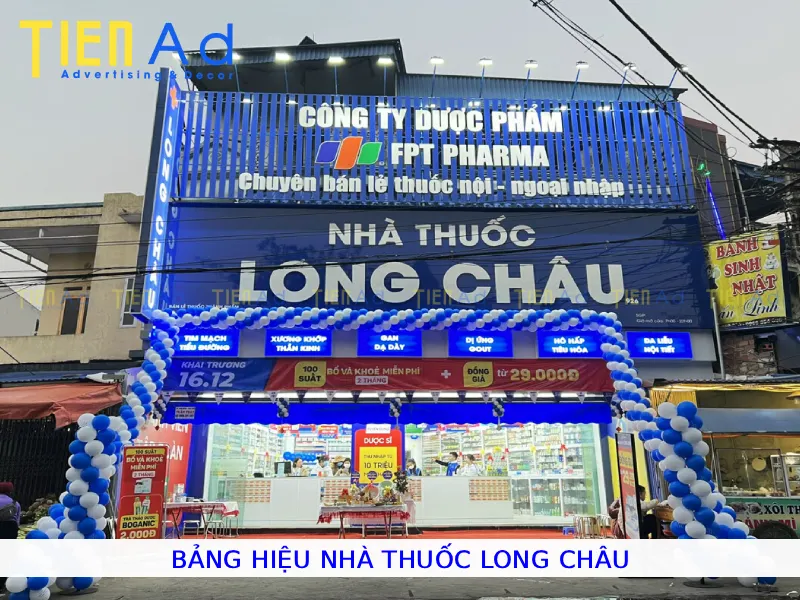 Bảng hiệu nhà thuốc long châu