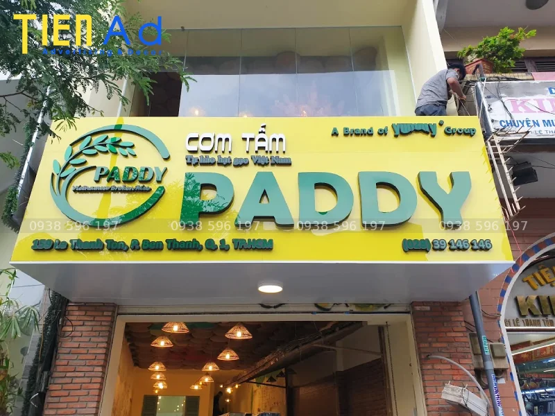 Bảng hiệu quảng cáo chữ mica Paddy
