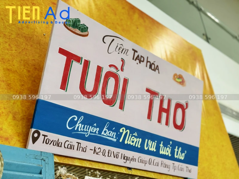 Bảng hiệu tạp hóa xưa