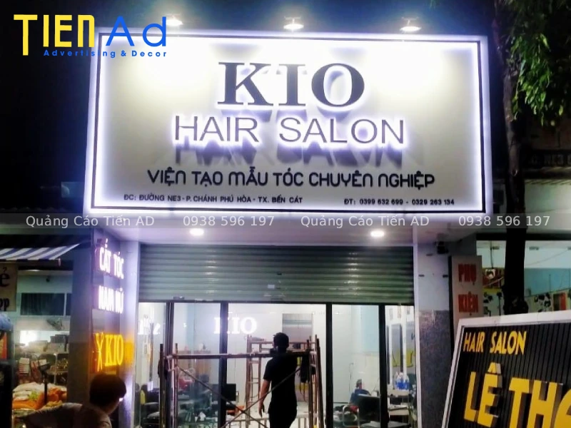 Bảng hiệu tiệm tóc