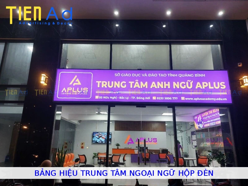 Bảng hiệu trung tâm ngoại ngữ hộp đèn