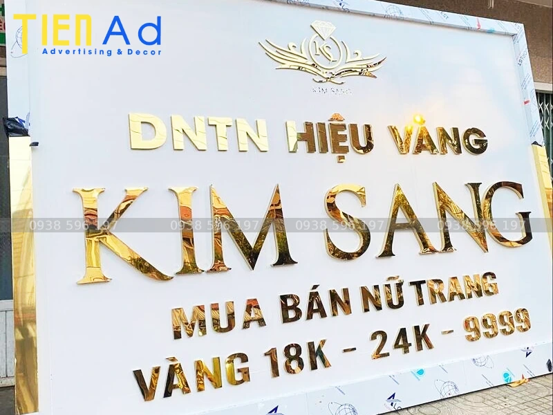 Bảng quảng cáo tiệm vàng Kim Sang
