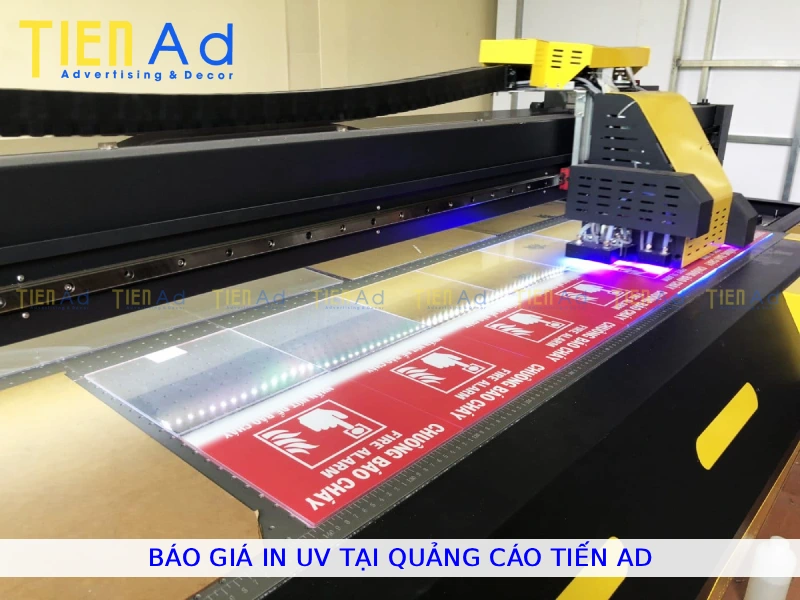 Báo giá in UV tại Quảng Cáo Tiến AD