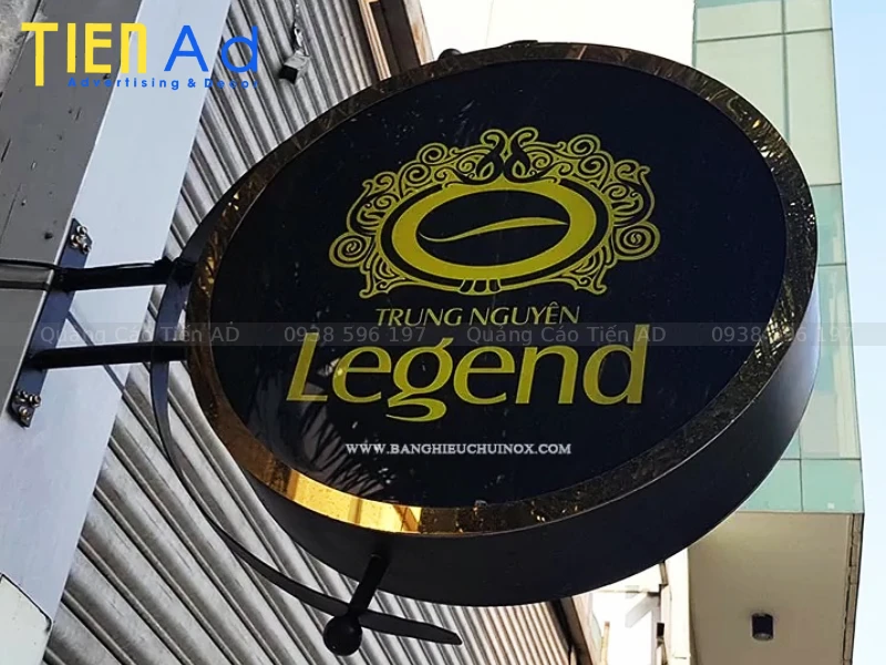 Bí quyết lựa chọn hộp đèn quán cafe phù hợp với từng phong cách