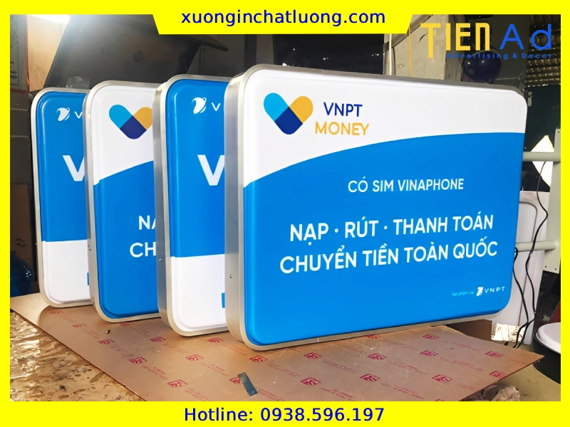 Biển Vẫy Hộp Đèn Mica Hút Nổi Trọn Gói Giá Rẻ Tại TP.HCM