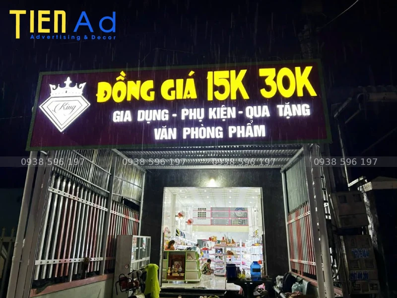 Biển hiệu alu chữ nổi mica sáng đèn led