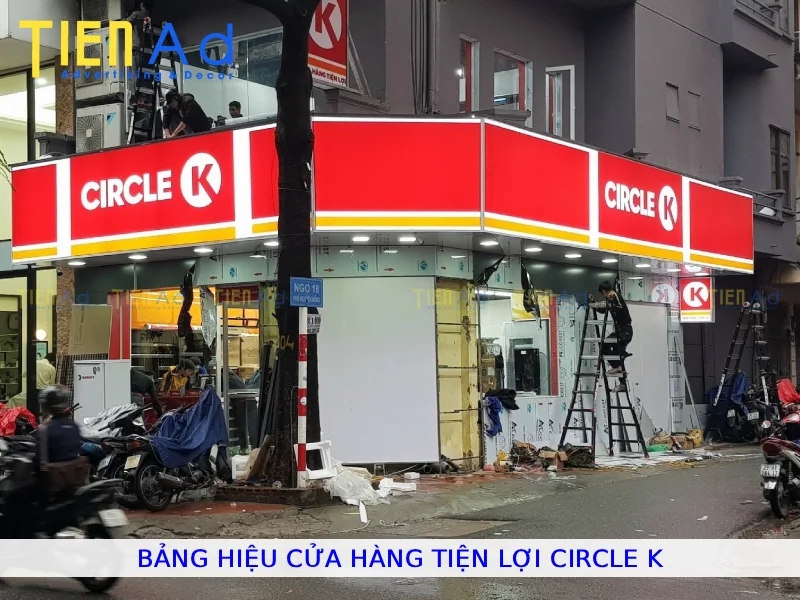 Biển hiệu cửa hàng tiện lợi Circle K