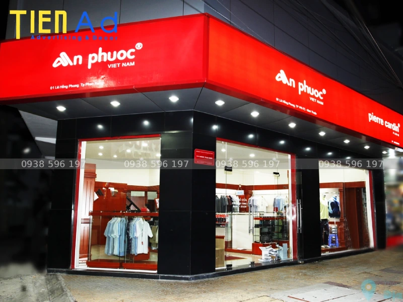 Biển quảng cáo quần áo hộp đèn