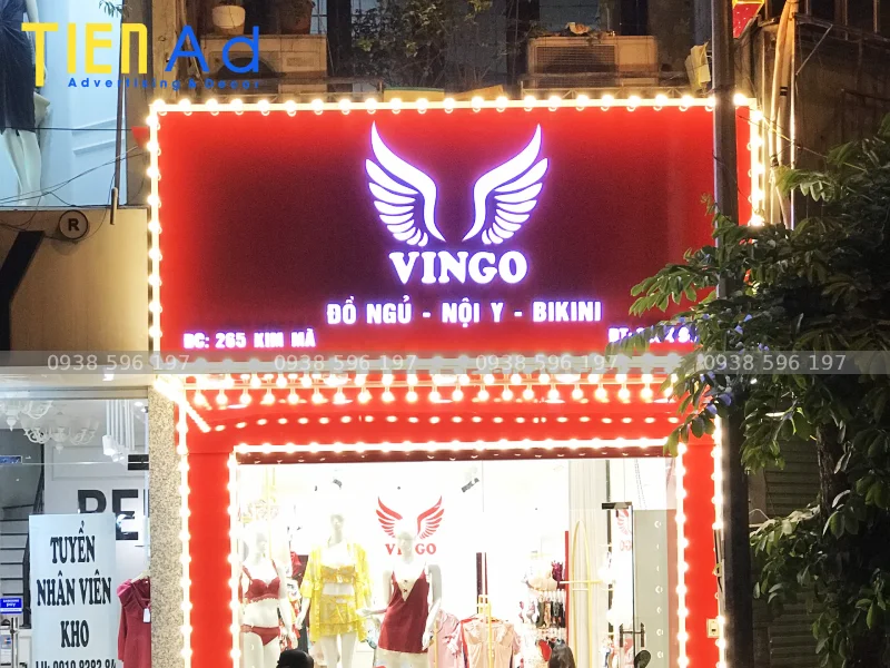 Biển quảng cáo shop quần áo nữ