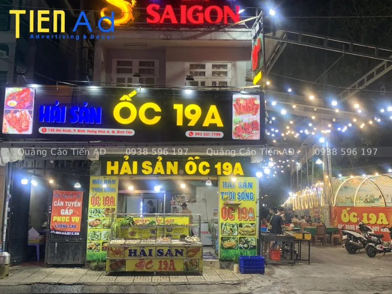 Các chất liệu làm bảng hiệu quán ốc phổ biến và bền đẹp nhất