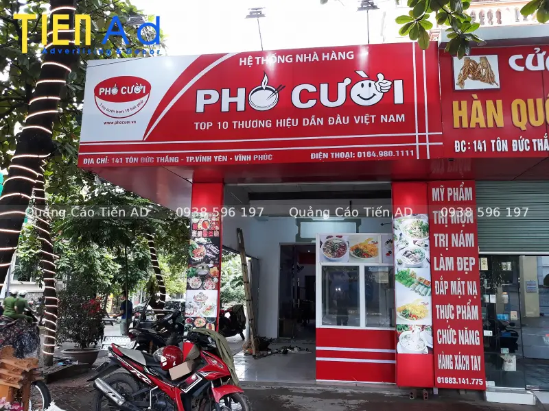 Các chất liệu làm bảng hiệu quán phở phổ biến và bền bỉ