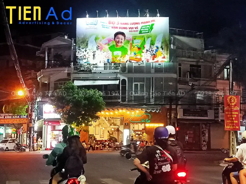 Cách lựa chọn bạt phù hợp cho pano ốp tường