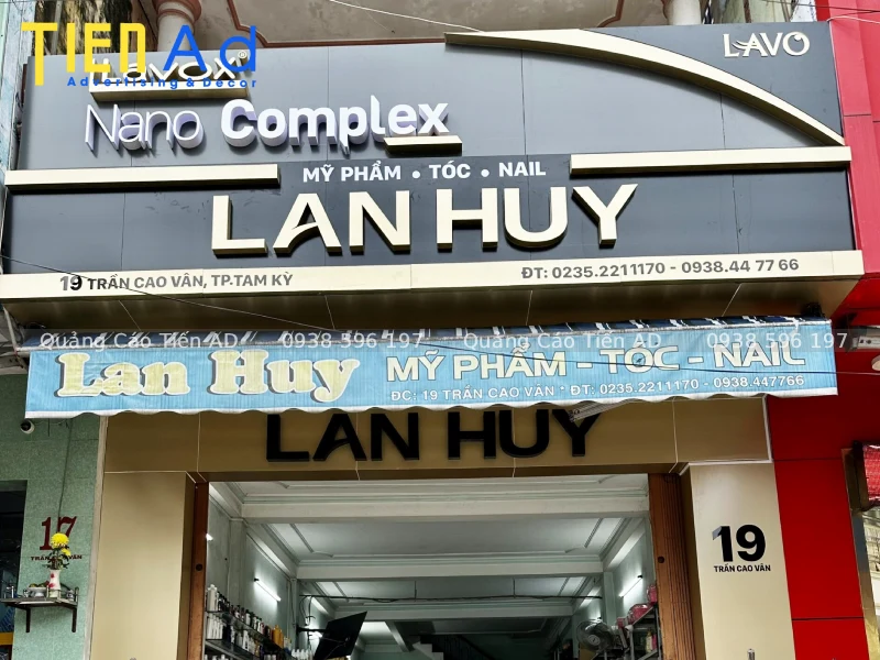 Cách lựa chọn font chữ làm bảng hiệu mỹ phẩm dễ đọc và thanh lịch