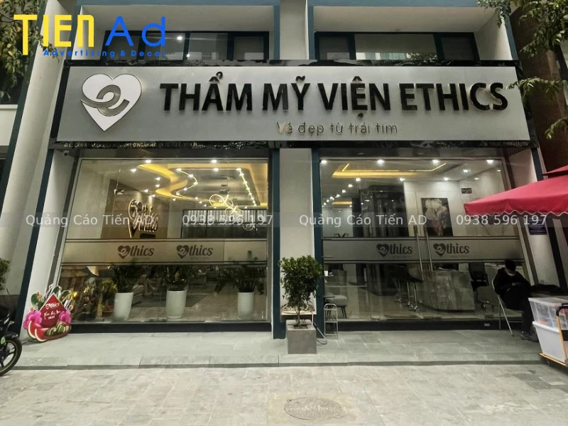 Cách lựa chọn màu sắc bảng hiệu thẩm mỹ viện theo phong thủy