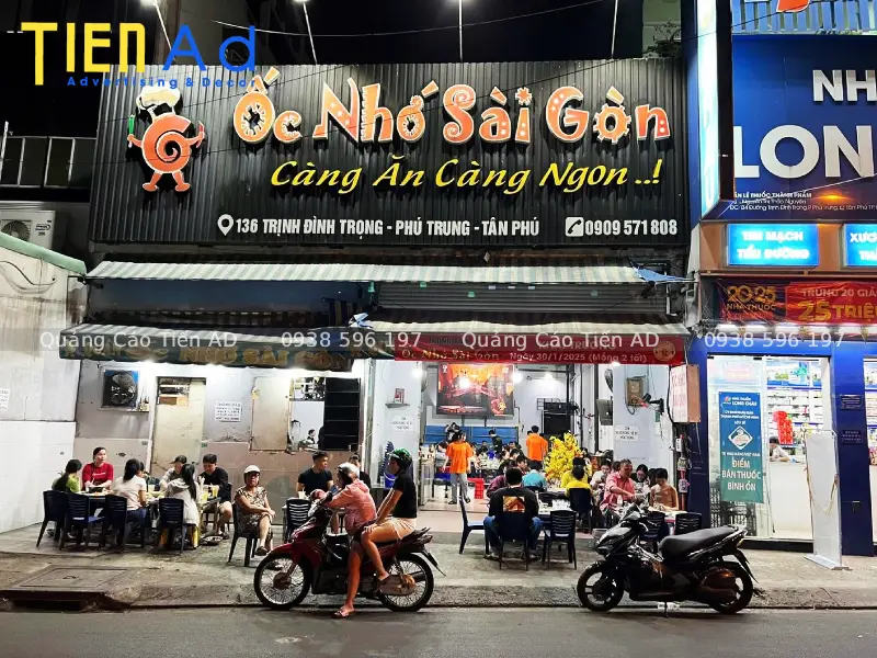 Cách lựa chọn tên quán và phông chữ bảng hiệu quán ốc dễ nhớ, dễ đọc