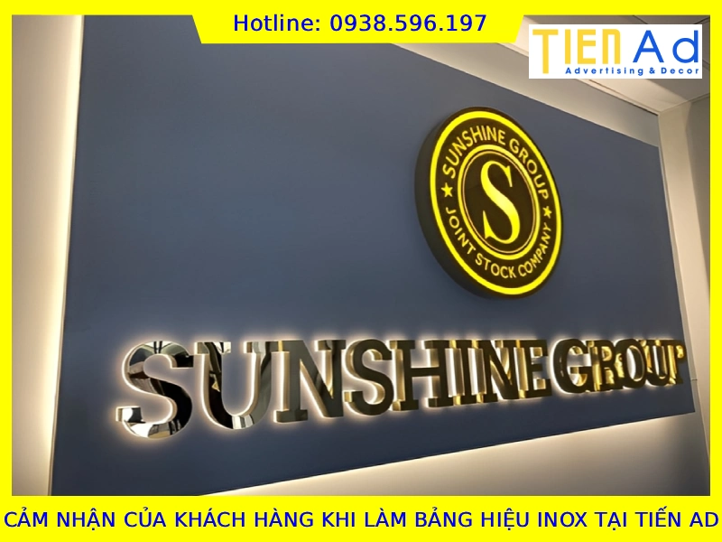Cảm nhận của khách hàng khi làm bảng hiệu inox tại TIẾN AD