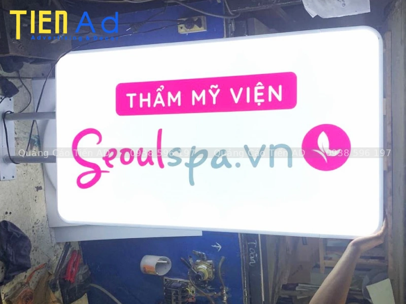 Cấu tạo của hộp đèn hút nổi chữ nhật