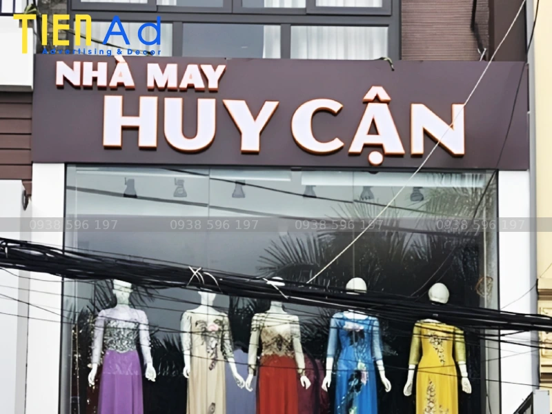 Chất liệu nào làm bảng hiệu bảng hiệu nhà may phù hợp nhất