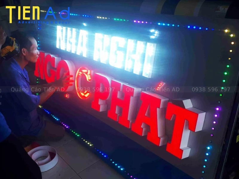 Chữ nổi mica đèn LED - 3