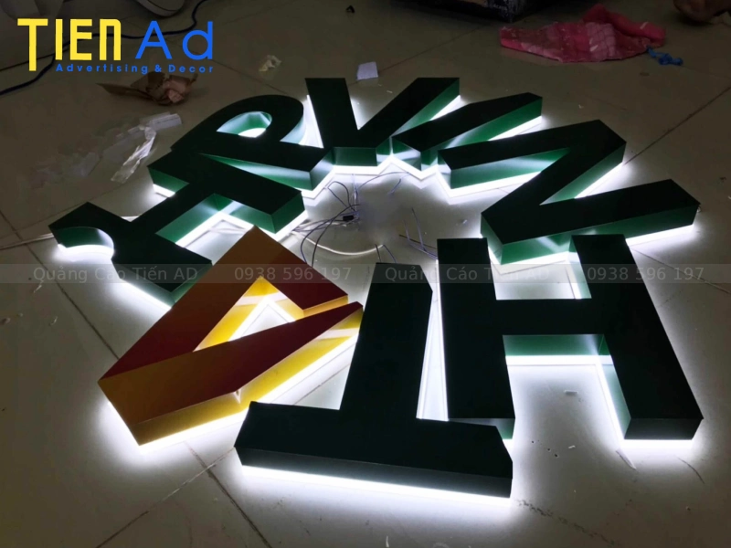 Chữ nổi mica đèn LED - 7