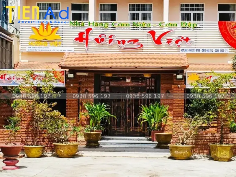 Địa chỉ làm bảng hiệu nhà hàng uy tín chuyên nghiệp tại TP.HCM
