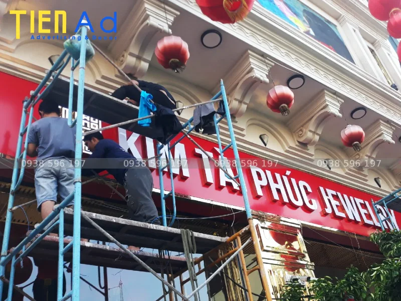 Gợi ý đơn vị uy tín chuyên làm bảng hiệu tiệm vàng trọn gói giá rẻ tại TP.HCM