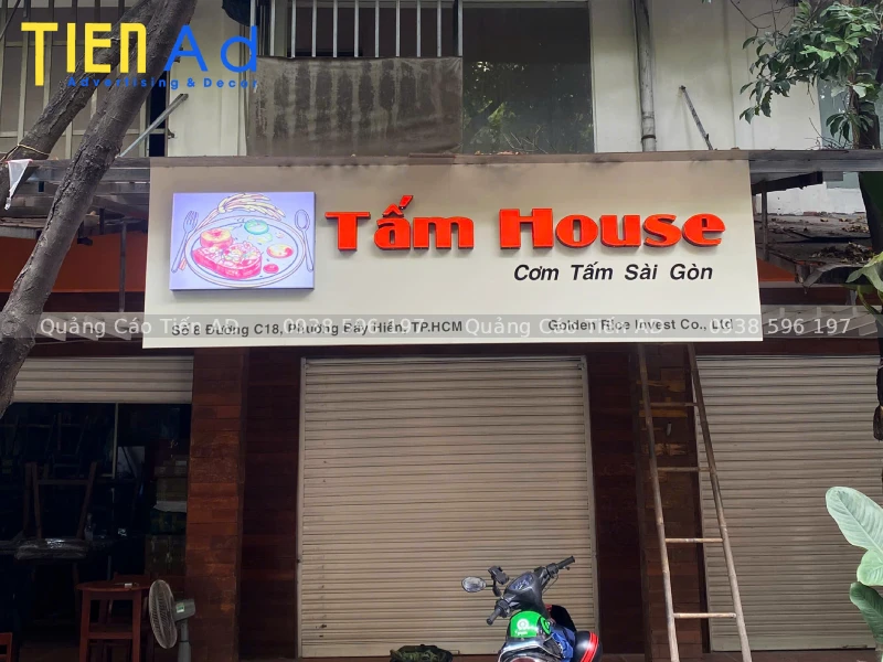 Hiệu quả sau khi hoàn thành dự án làm bảng hiệu Cơm Tấm House ở phường Bảy Hiền