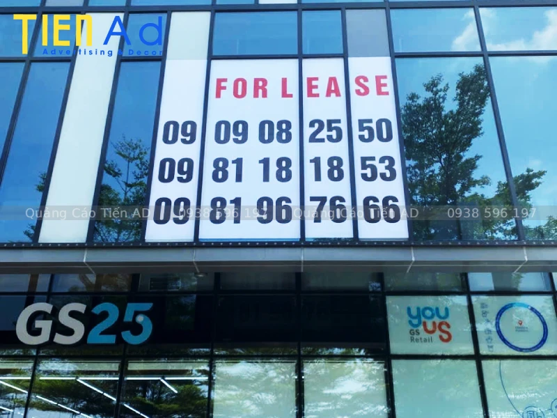 Hình ảnh hoàn thiện sau khi thi công decal dán kính tại Quận 7