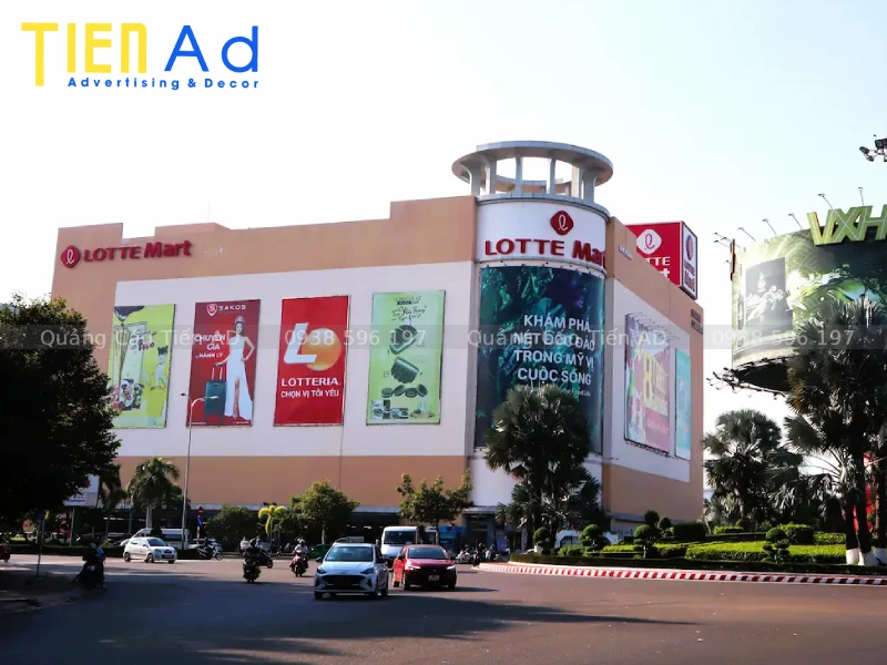 Hình ảnh pano, billboard TTTM và siêu thị - 2