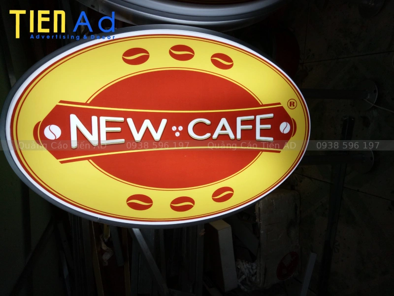 Hộp đèn hình oval hút nổi là gì
