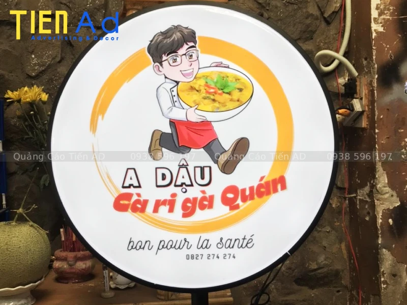 Hộp đèn mica hút nổi