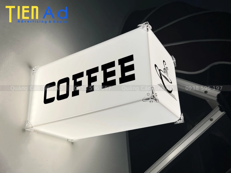 Hộp đèn mica không viền sáng như thế nào Ban ngày có thấy rõ không