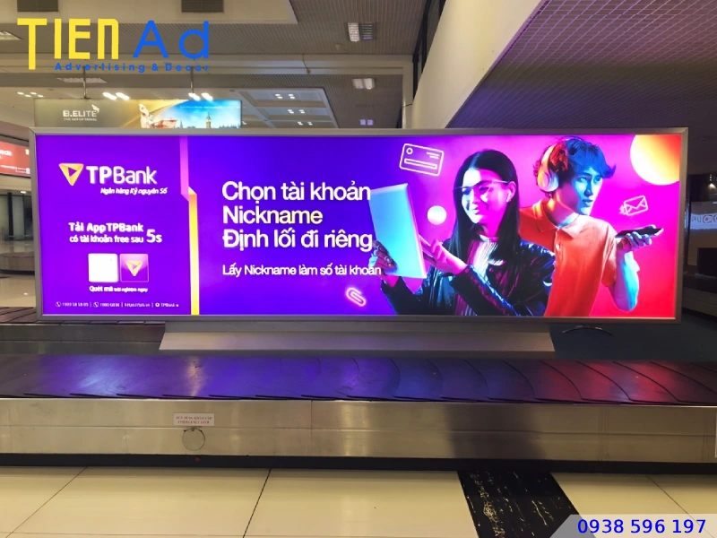 Hộp đèn quảng cáo