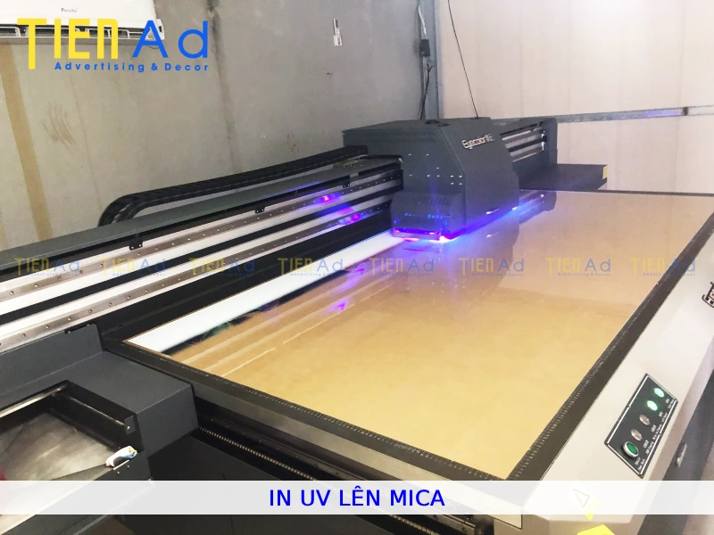In UV lên mica
