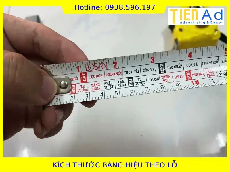 Kích thước bảng hiệu theo lỗ ban