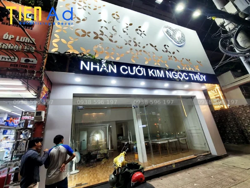 Kinh nghiệm 7 Thi công bảng hiệu đúng kỹ thuật đảm bảo an toàn