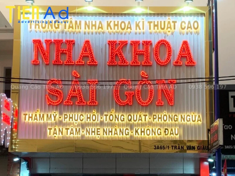 Kinh nghiệm chọn vật liệu khi làm bảng hiệu Quận Bình Tân ngoài trời