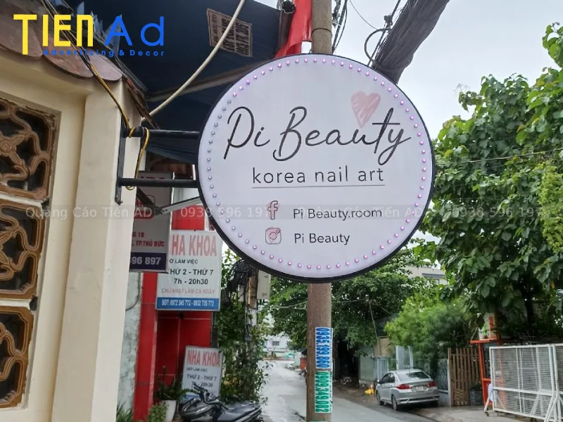 Kinh nghiệm làm hộp đèn spa tiết kiệm chi phí
