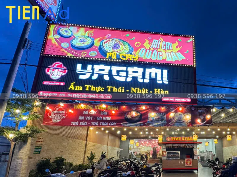 Kinh nghiệm thiết kế bảng hiệu mì cay hiệu quả