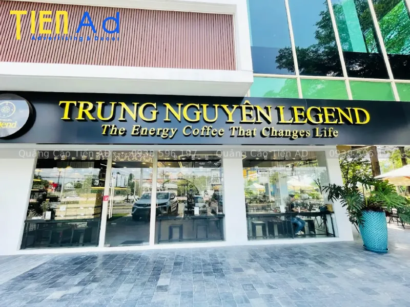 Làm bảng hiệu Quận 4 - 3