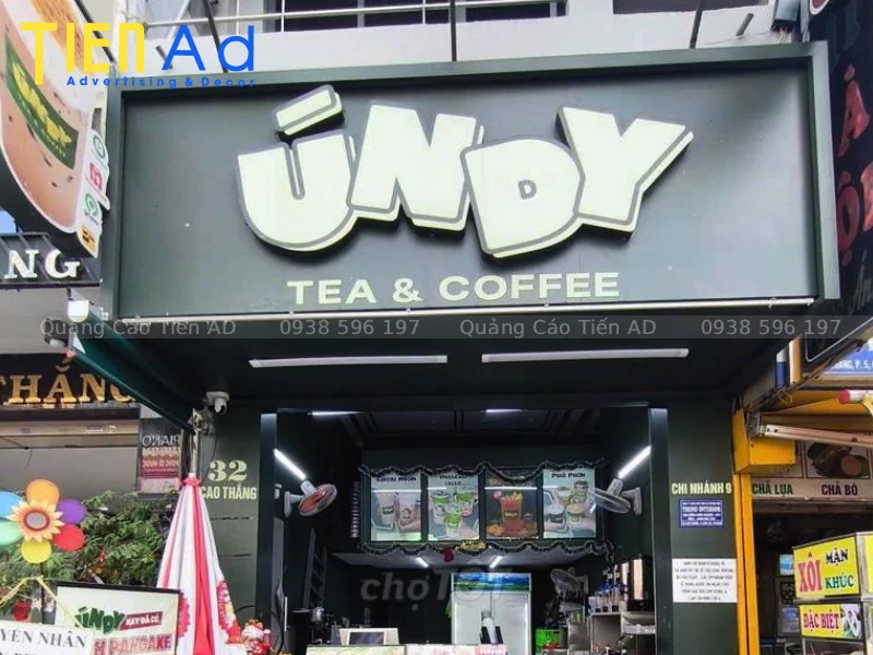 Làm bảng hiệu Quận 4 - 5